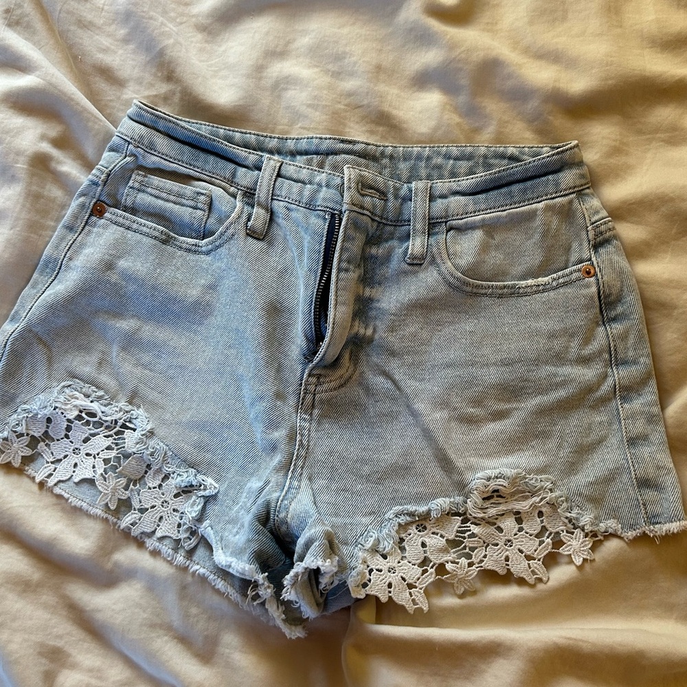 Wild Fable Jean Shorts With Lace Detailing - Size 6